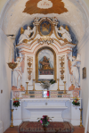 Altare laterale della Chiesa di Santa Maria della Pietà - Preci