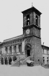 Scorcio di Norcia con la torre civica in una foto d`epoca